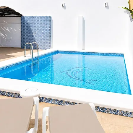Дом отдыха Nerja *